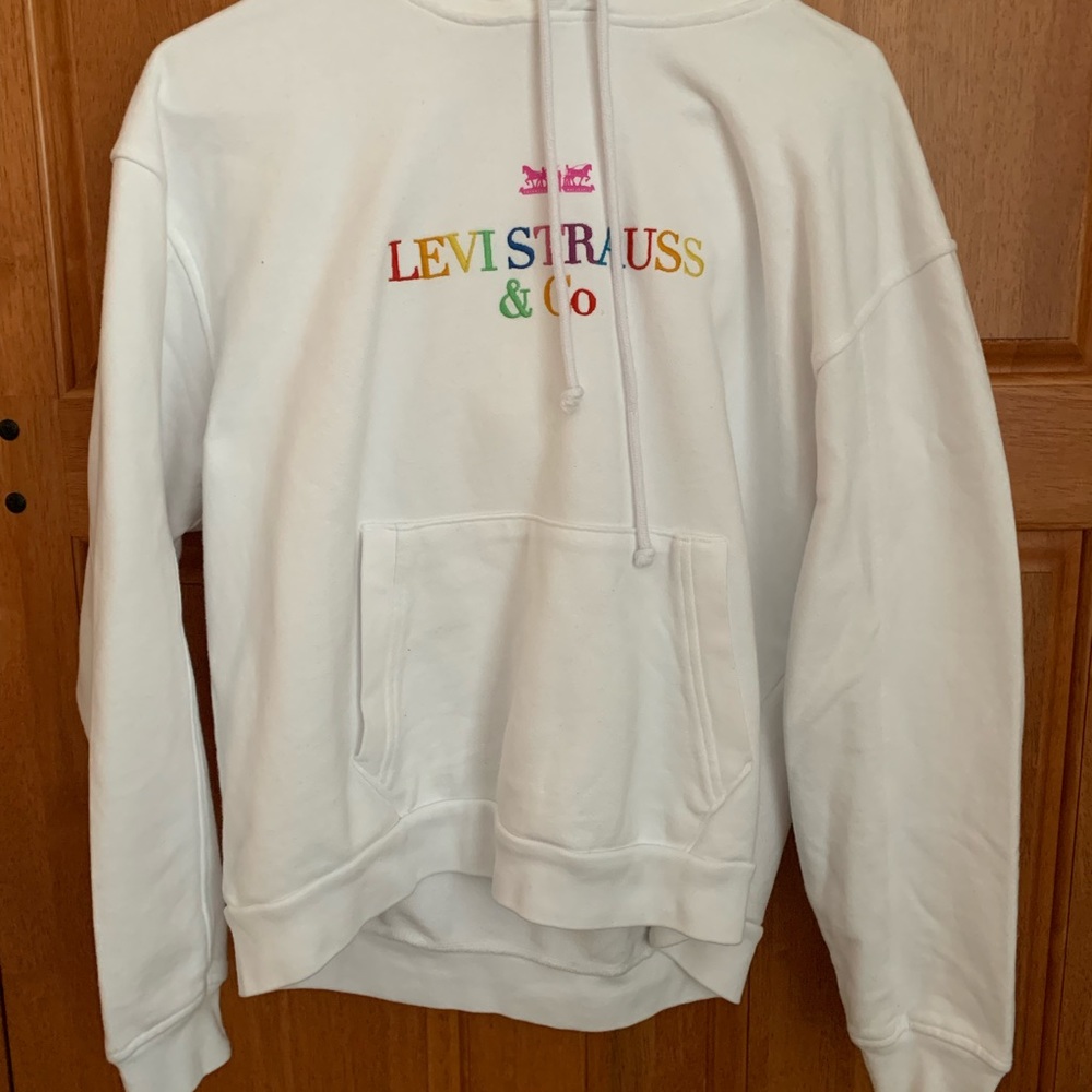 Levi Hoodie